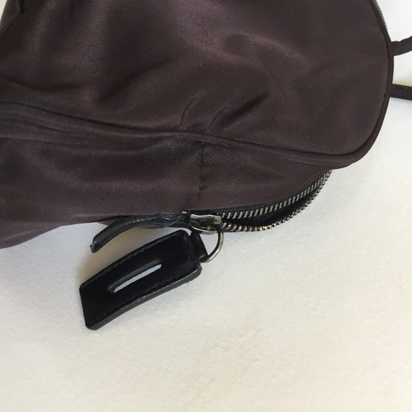 Prada brown nylon vintage handbag - Picture 6 of 6